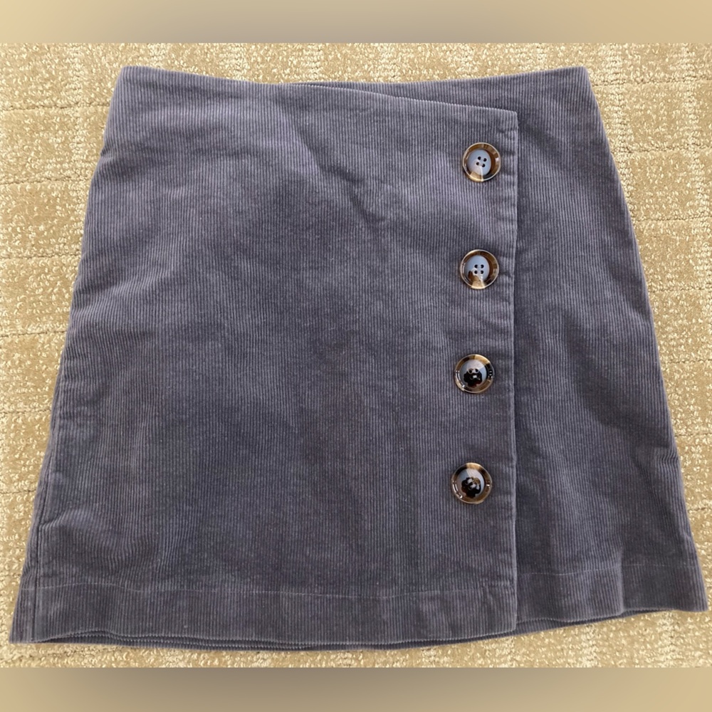 Altar’d State corduroy charcoal gray skirt with button accents sz M